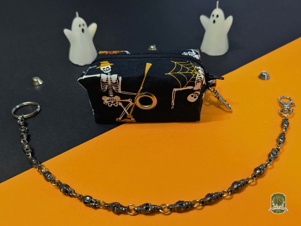 Deluxe | Poo Bag Holder | Pumpkin Skeletons