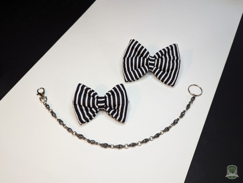 Humbug Black & White Stripes | Pet Bow Tie
