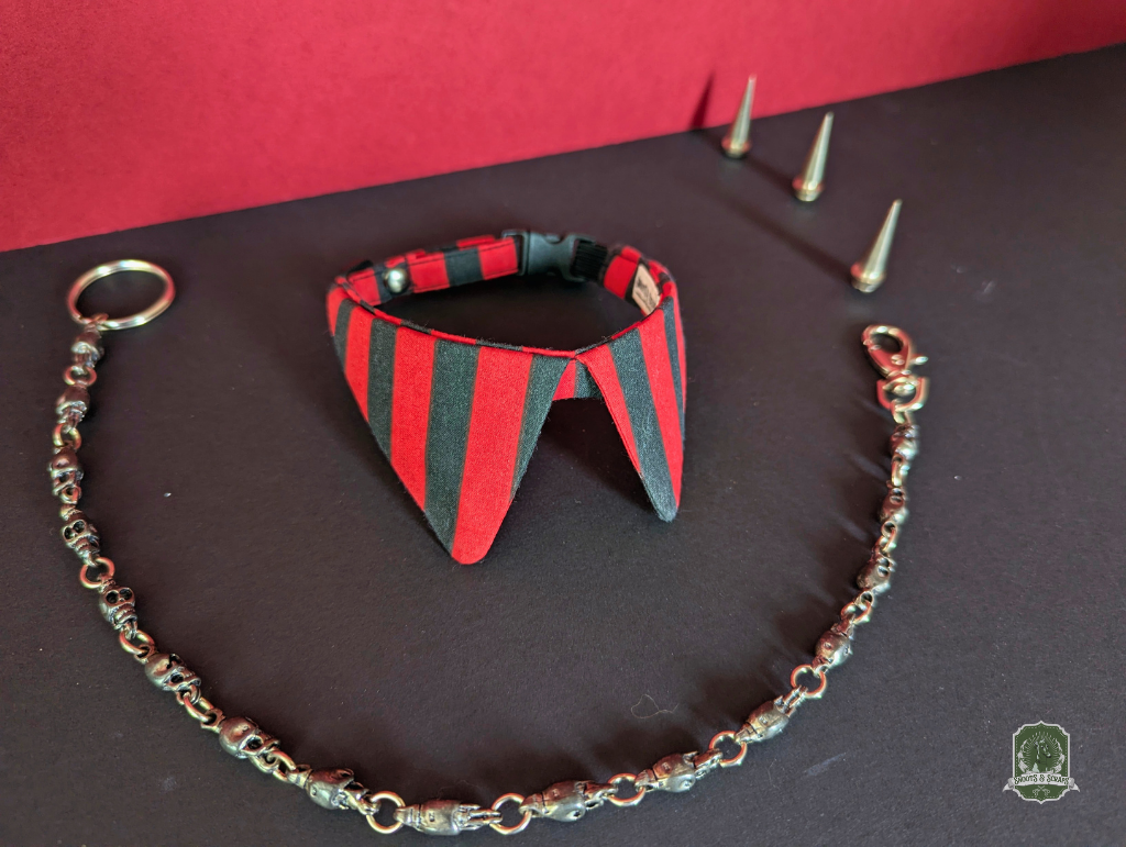 Red & Black Stripes | Cat Collar