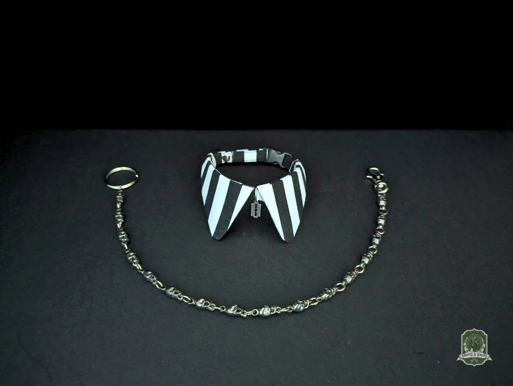 Stripes & Razors | Cat Collar with Charm