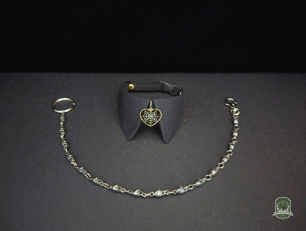 Black Heart-Shaped Spiderwebs | Cat Collar with Charm