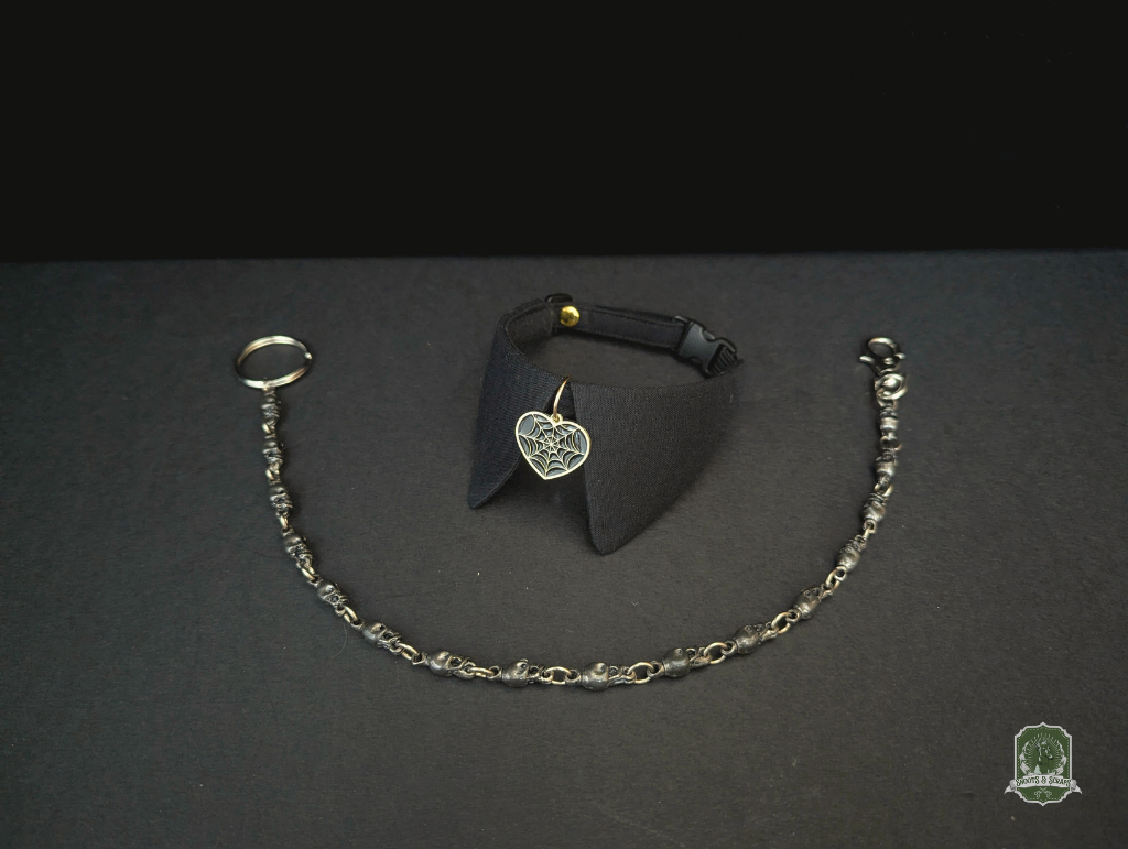 Black Heart-Shaped Spiderwebs | Cat Collar with Charm